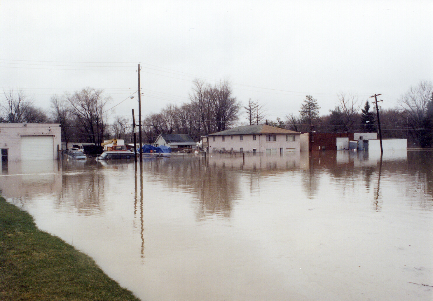04-03-05  Response - South Side Flooding